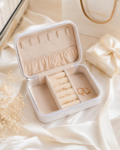 ROVELUNE Compact Travel Jewelry Case in Pearl Gray, open view